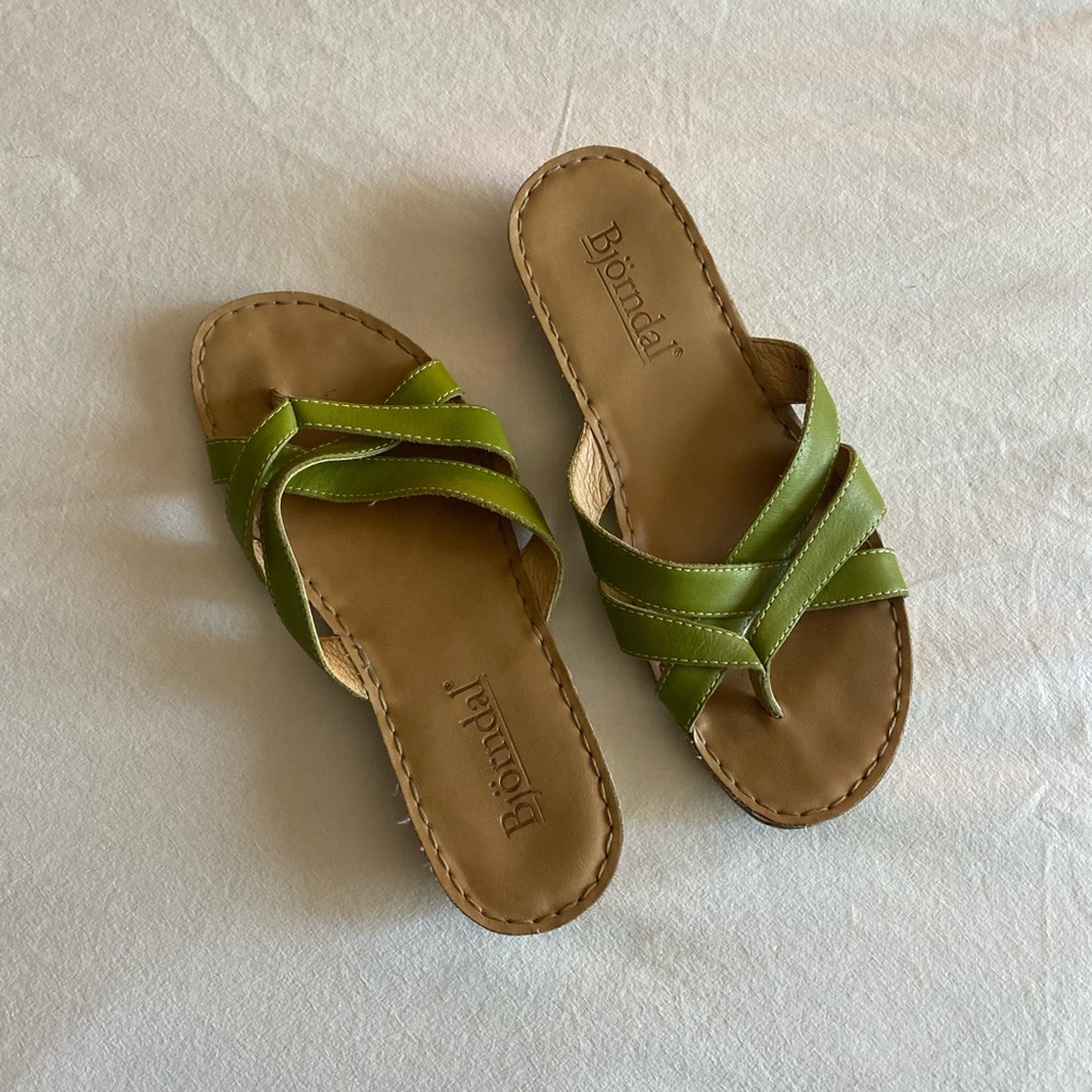 Green summer sandals